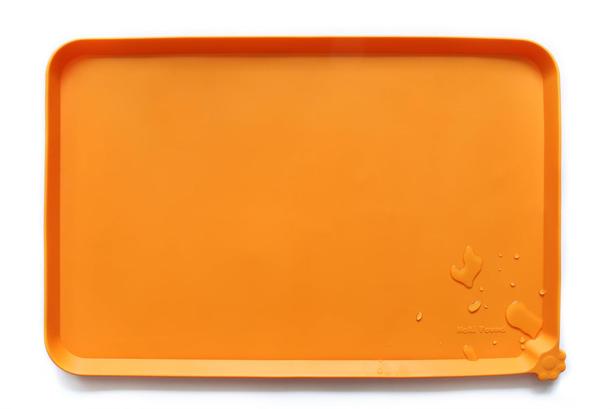 Hoki Found Large Silicone Pet Feeding Tray - Waterproof Dog Pet Cat Feeding Mat - Non Slip Pet Dog Cat Food Bowl Mats Placemat -Pet Water Mats for Carpet -Gray