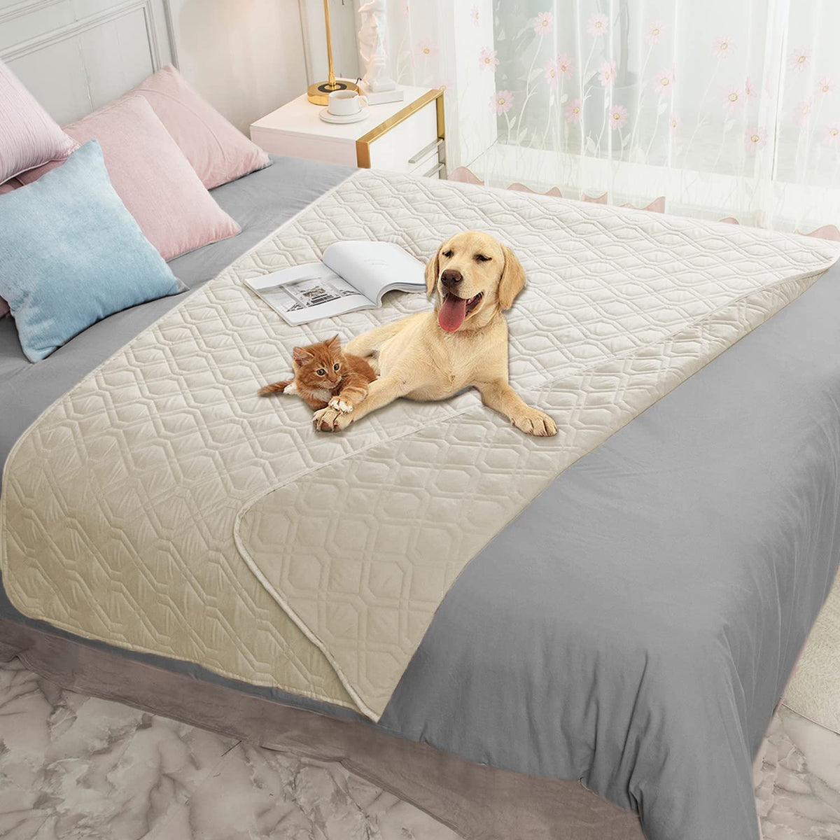 Ameritex Waterproof Dog Bed Blankets Cover for Bed Couch Sofa Reversible