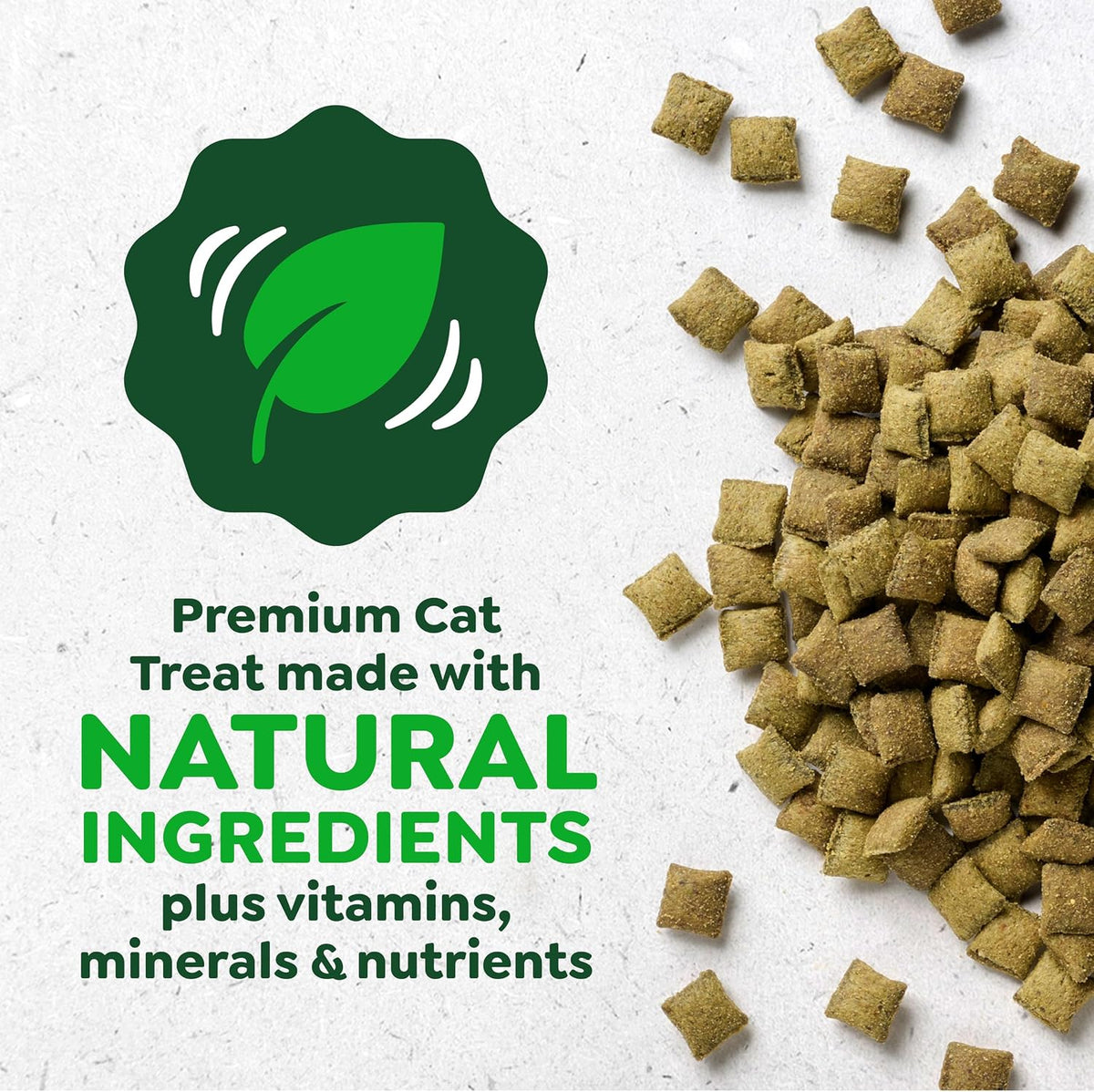 Greenies Feline Smartbites Skin & Fur Health Cat Treats, Salmon, 4.6 oz
